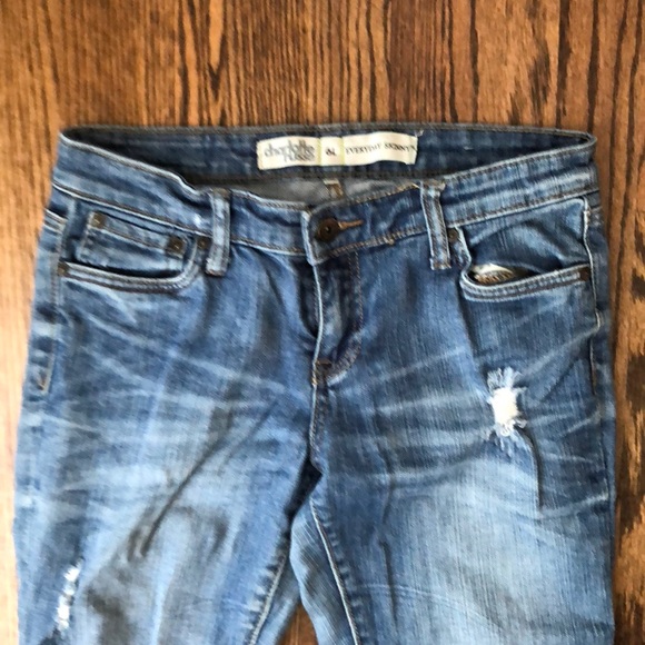 Distressed Skinny Jeans - Picture 2 of 5